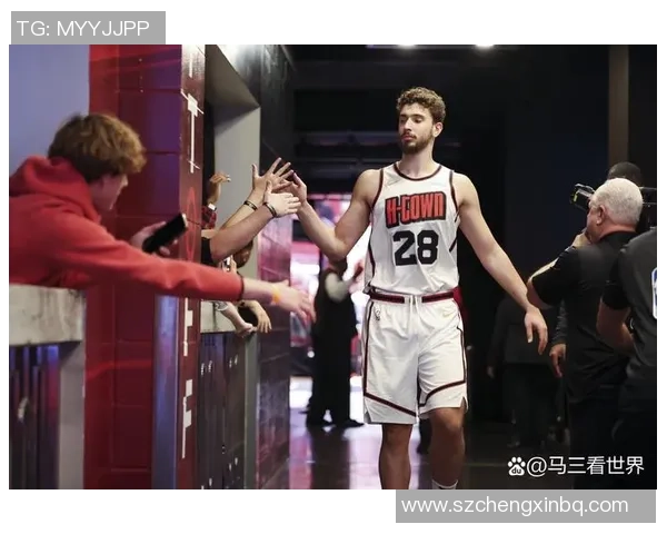 火箭与爵士激战回顾2月3日NBA常规赛精彩瞬间集锦